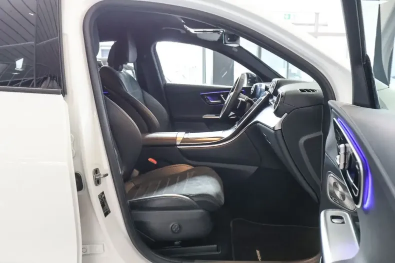 Mercedes-Benz GLC 300 din 2023 cu 19.987 km - oferta MER173598 - foto 5