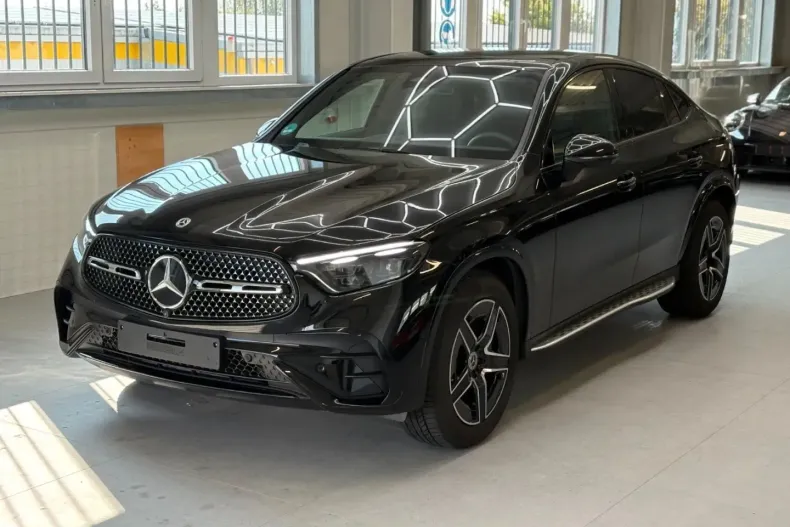 Mercedes-Benz GLC 220 din 2025 cu 11.000 km - oferta MER173599 - foto 2