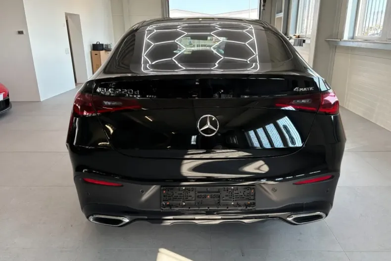 Mercedes-Benz GLC 220 din 2025 cu 11.000 km - oferta MER173599 - foto 7