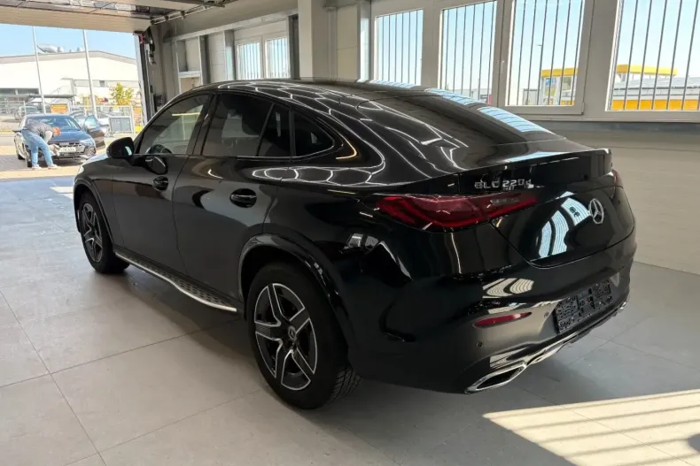 Mercedes-Benz GLC 220 din 2025 cu 11.000 km - oferta MER173599 - foto 8