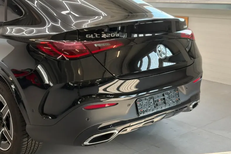 Mercedes-Benz GLC 220 din 2025 cu 11.000 km - oferta MER173599 - foto 11