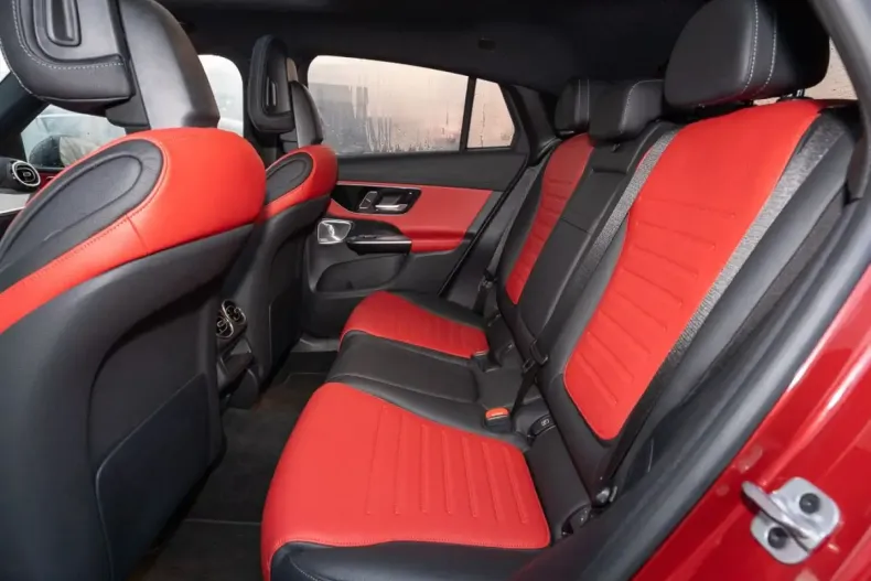 Mercedes-Benz GLC 200 din 2024 cu 12.667 km - oferta MER173602 - foto 11