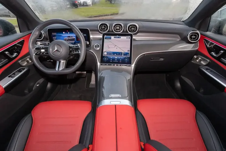 Mercedes-Benz GLC 200 din 2024 cu 12.667 km - oferta MER173605 - foto 9