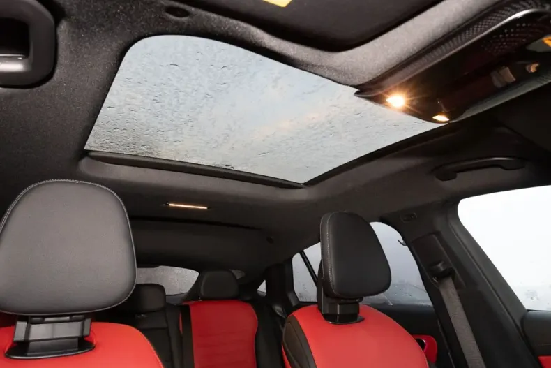 Mercedes-Benz GLC 200 din 2024 cu 12.667 km - oferta MER173605 - foto 12