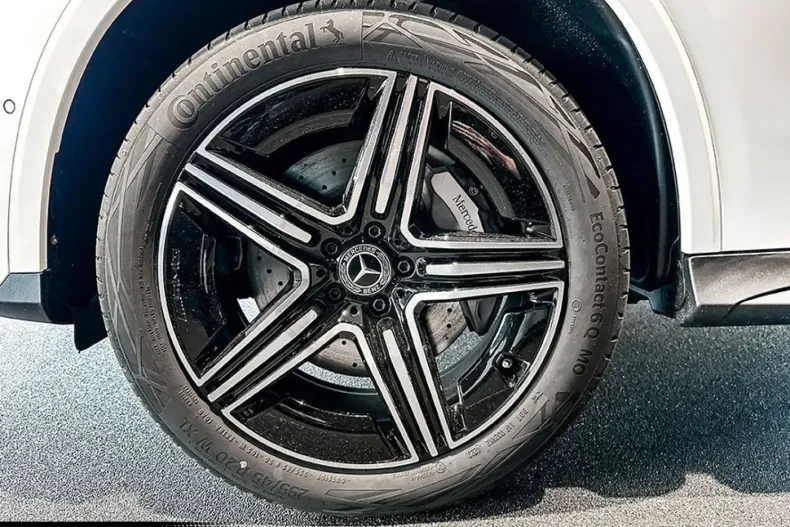 Mercedes-Benz GLC 300 din 2024 cu 18.619 km - oferta MER173607 - foto 6