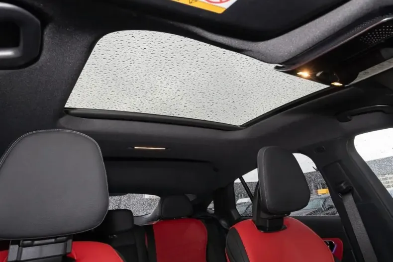 Mercedes-Benz GLC 200 din 2024 cu 9.040 km - oferta MER173613 - foto 12