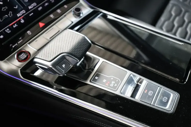 Audi RS6 din 2024 cu 9.999 km - oferta AUD173615 - foto 15