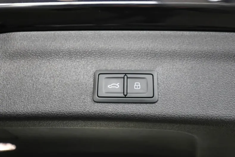 Audi RS6 din 2024 cu 9.999 km - oferta AUD173615 - foto 29