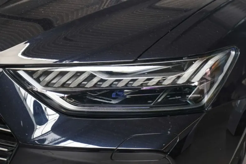 Audi RS6 din 2024 cu 9.999 km - oferta AUD173615 - foto 30