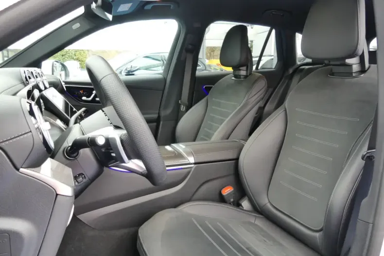 Mercedes-Benz GLC 300 din 2025 cu 13.910 km - oferta MER173617 - foto 9