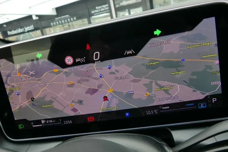 Mercedes-Benz GLC 300 din 2025 cu 13.910 km - oferta MER173617 - foto 26