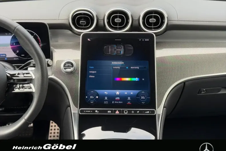 Mercedes-Benz GLC 220 din 2024 cu 13.885 km - oferta MER173619 - foto 11