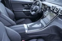 Mercedes-Benz GLC 300 din 2023 cu 67.660 km - oferta MER173622 - foto 4