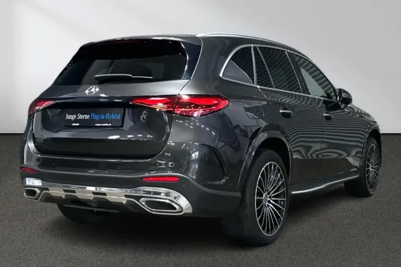 Mercedes-Benz GLC 300 din 2023 cu 46.332 km - oferta MER173623 - foto 3