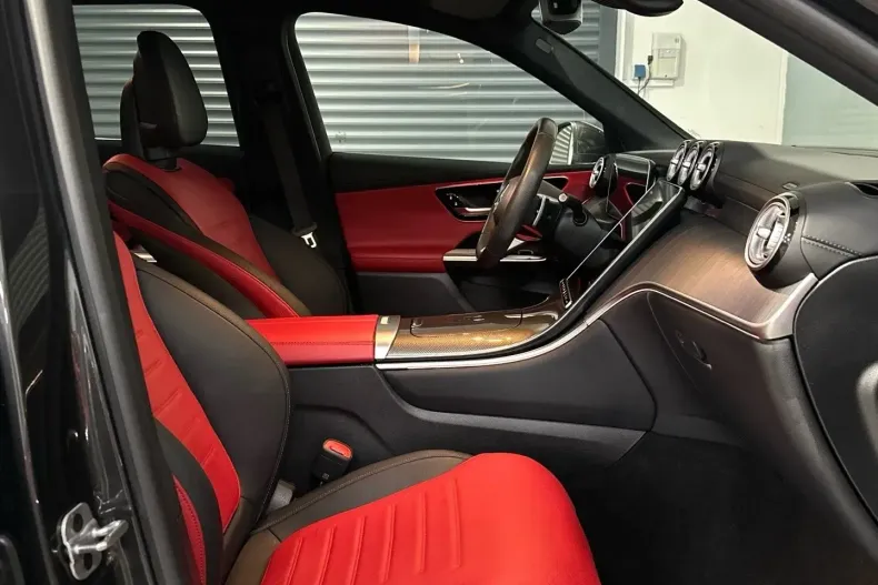 Mercedes-Benz GLC 300 din 2023 cu 46.332 km - oferta MER173623 - foto 10