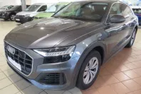 Audi Q8 din 2022 cu 29.660 km - oferta AUD173624 - foto 1