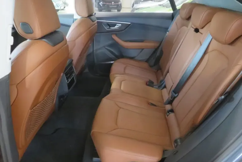 Audi Q8 din 2022 cu 29.660 km - oferta AUD173624 - foto 7