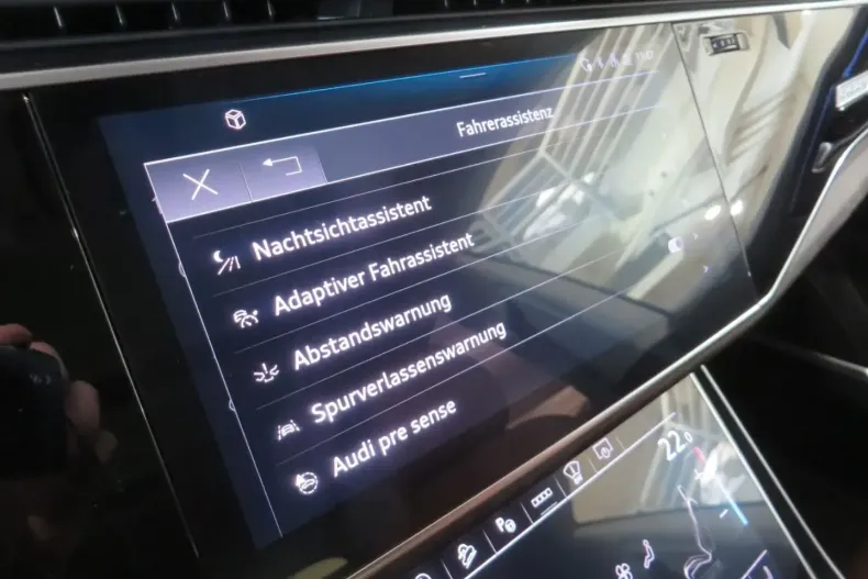 Audi Q8 din 2022 cu 29.660 km - oferta AUD173624 - foto 13