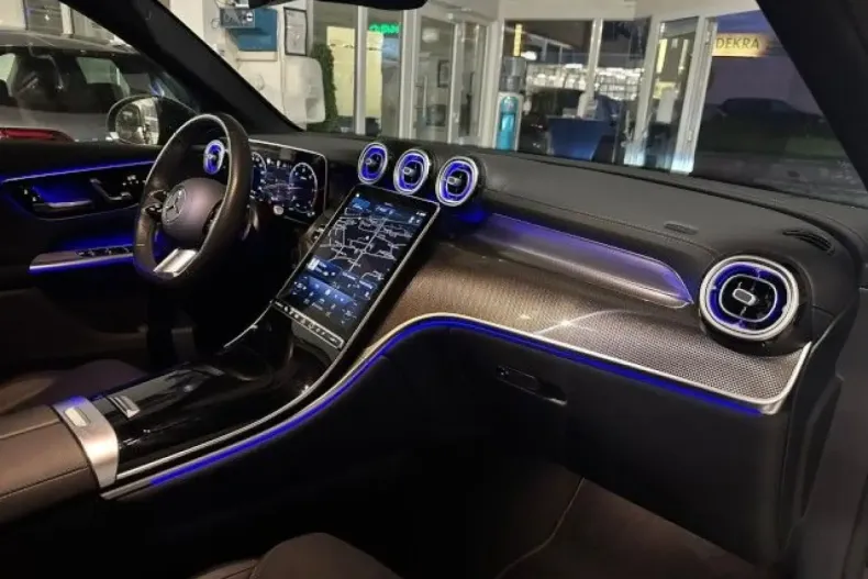 Mercedes-Benz GLC 220 din 2024 cu 29.997 km - oferta MER173629 - foto 22