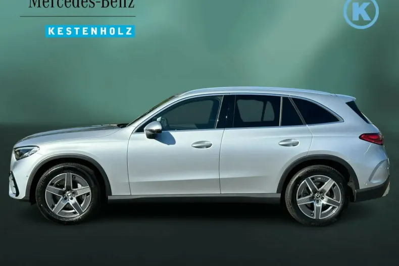 Mercedes-Benz GLC 200 din 2024 cu 6.253 km - oferta MER173632 - foto 3