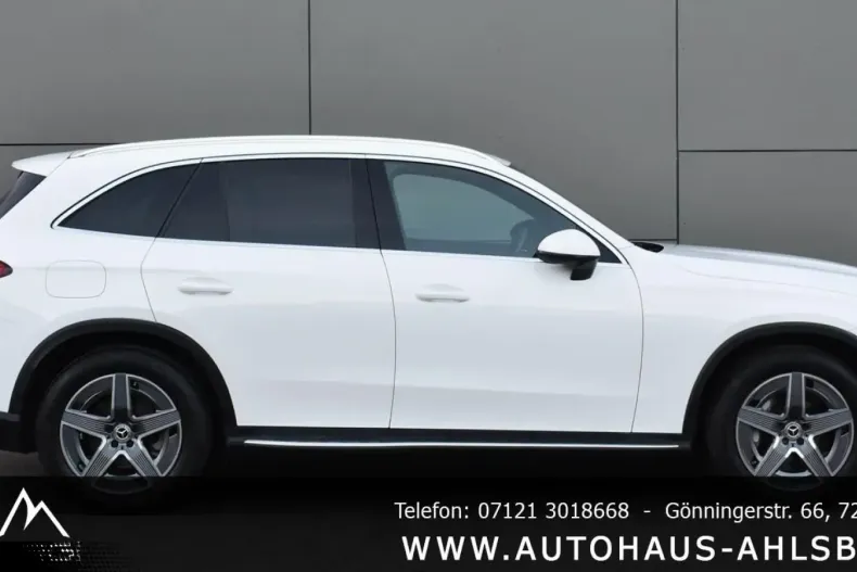 Mercedes-Benz GLC 220 din 2023 cu 15.000 km - oferta MER173633 - foto 4