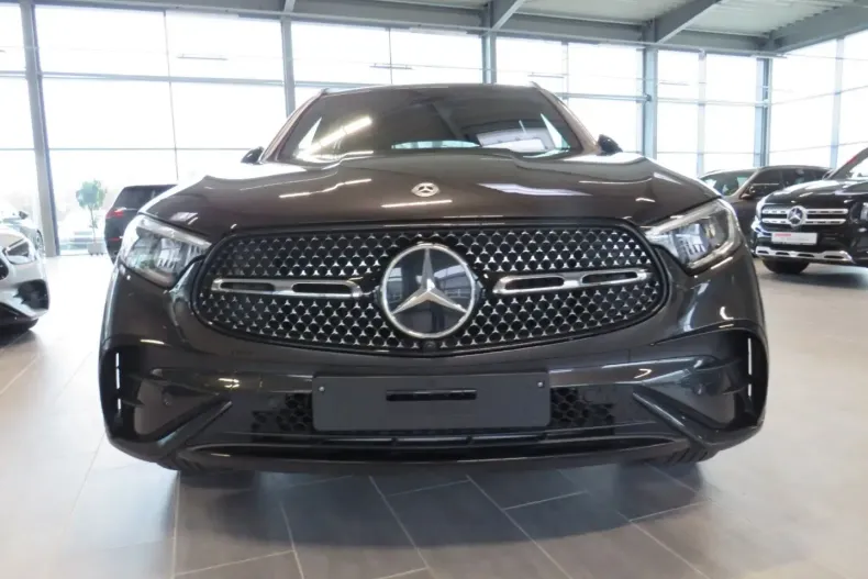 Mercedes-Benz GLC 300 din 2025 cu 19.100 km - oferta MER173635 - foto 2