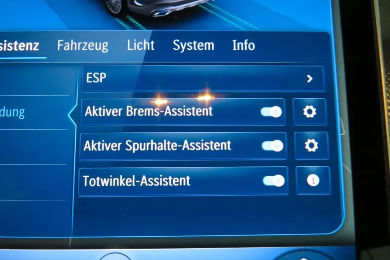 Mercedes-Benz GLC 300 din 2025 cu 19.100 km - oferta MER173635 - foto 16