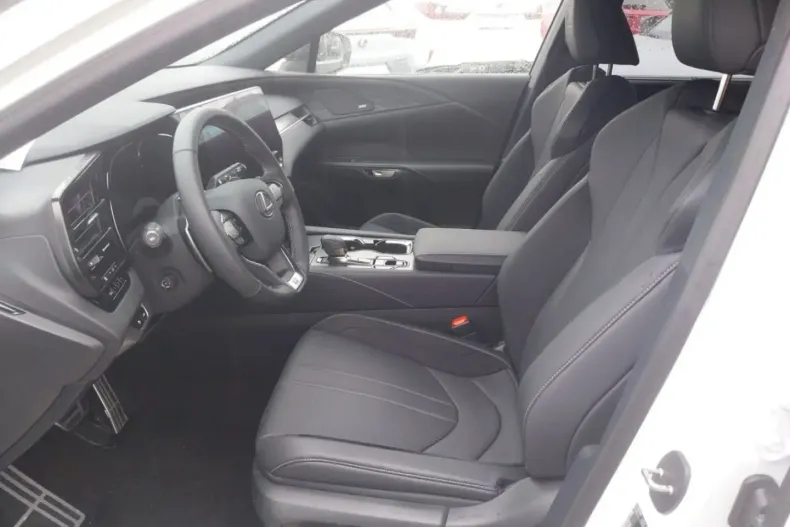 Lexus RX 500 din 2024 cu 6.500 km - oferta LEX173636 - foto 14