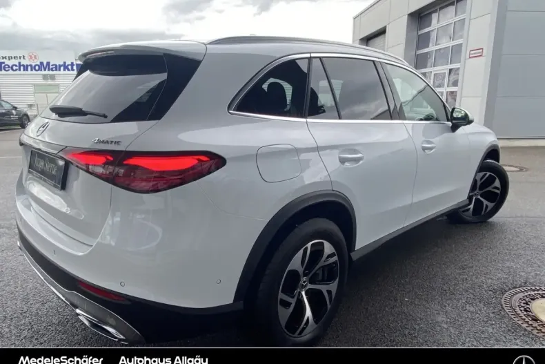 Mercedes-Benz GLC 300 din 2024 cu 13.700 km - oferta MER173637 - foto 5