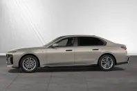 BMW 740 din 2025 cu 27.300 km - oferta BMW173638 - foto 6