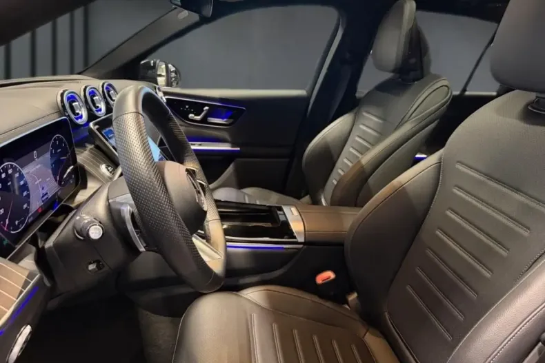 Mercedes-Benz GLC 220 din 2024 cu 11.640 km - oferta MER173643 - foto 6