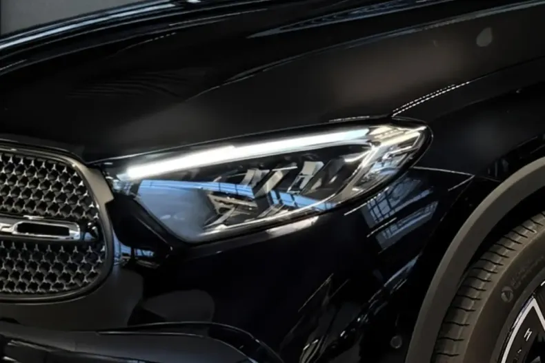 Mercedes-Benz GLC 220 din 2024 cu 13.070 km - oferta MER173644 - foto 3