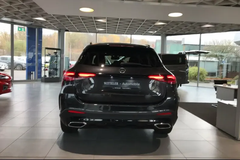 Mercedes-Benz GLC 200 din 2024 cu 8.590 km - oferta MER173645 - foto 10