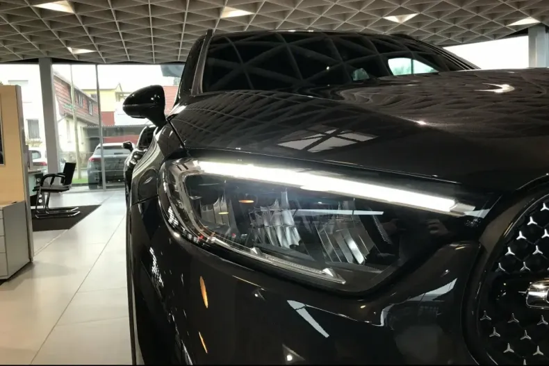 Mercedes-Benz GLC 200 din 2024 cu 8.590 km - oferta MER173645 - foto 14