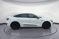 Audi Q8 din 2023 cu 39.864 km - oferta AUD173649 - foto 5