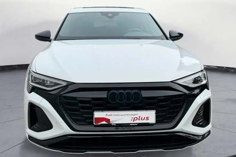 Audi Q8 din 2023 cu 39.864 km - oferta AUD173649 - foto 6