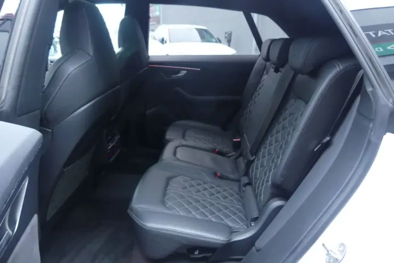 Audi Q8 din 2024 cu 39.449 km - oferta AUD173650 - foto 6