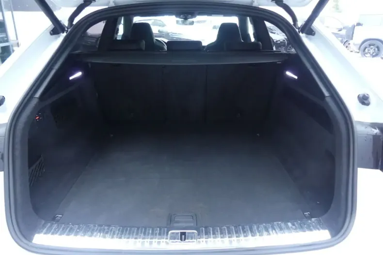 Audi Q8 din 2024 cu 39.449 km - oferta AUD173650 - foto 25