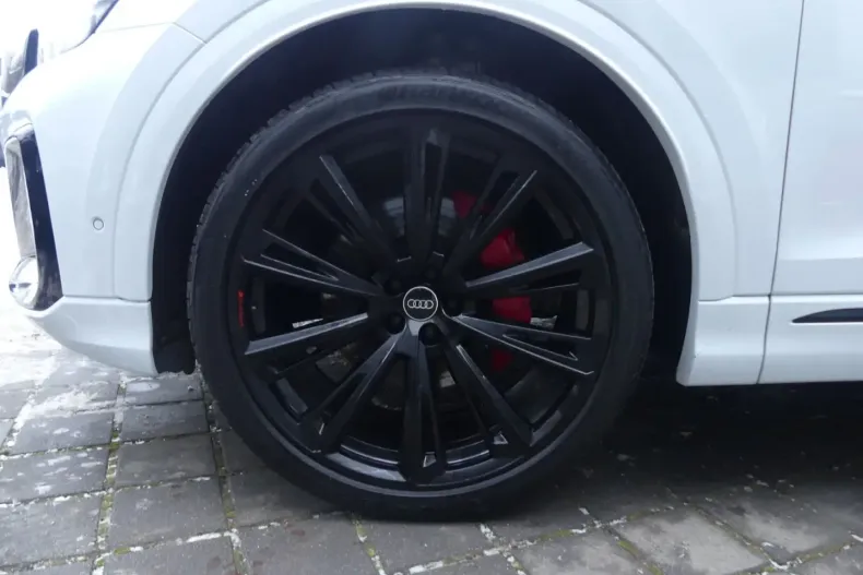 Audi Q8 din 2024 cu 39.449 km - oferta AUD173650 - foto 31