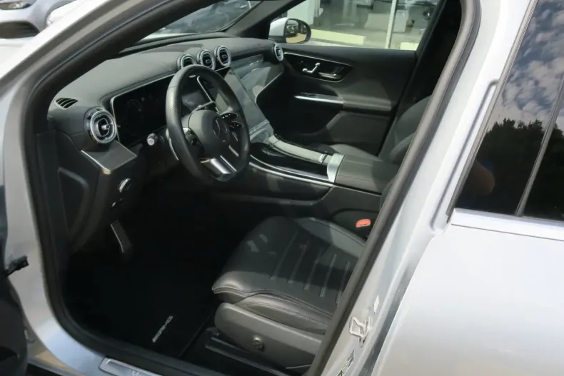 Mercedes-Benz GLC 220 din 2024 cu 28.141 km - oferta MER173651 - foto 8