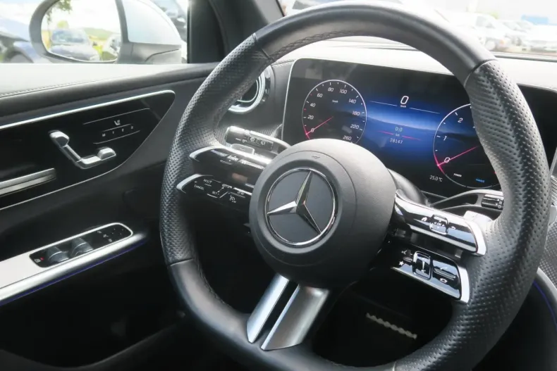 Mercedes-Benz GLC 220 din 2024 cu 28.141 km - oferta MER173651 - foto 12