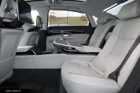 Audi A8 din 2023 cu 26.000 km - oferta AUD173652 - foto 28