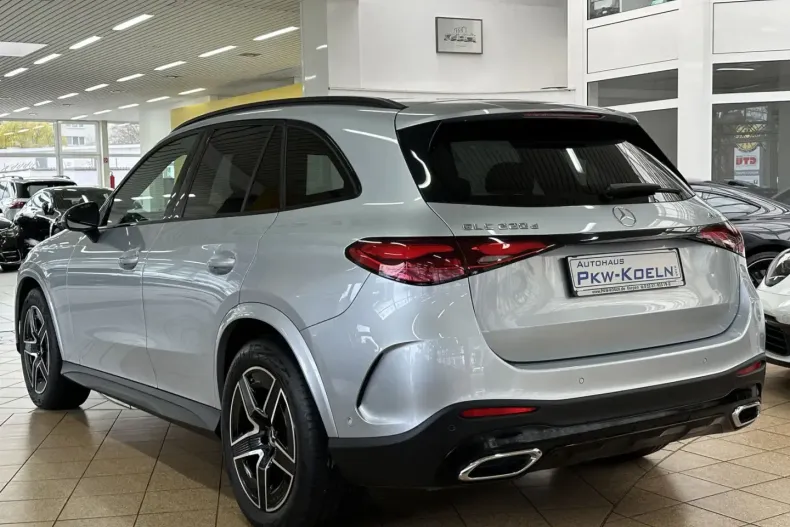 Mercedes-Benz GLC 220 din 2023 cu 33.000 km - oferta MER173654 - foto 4
