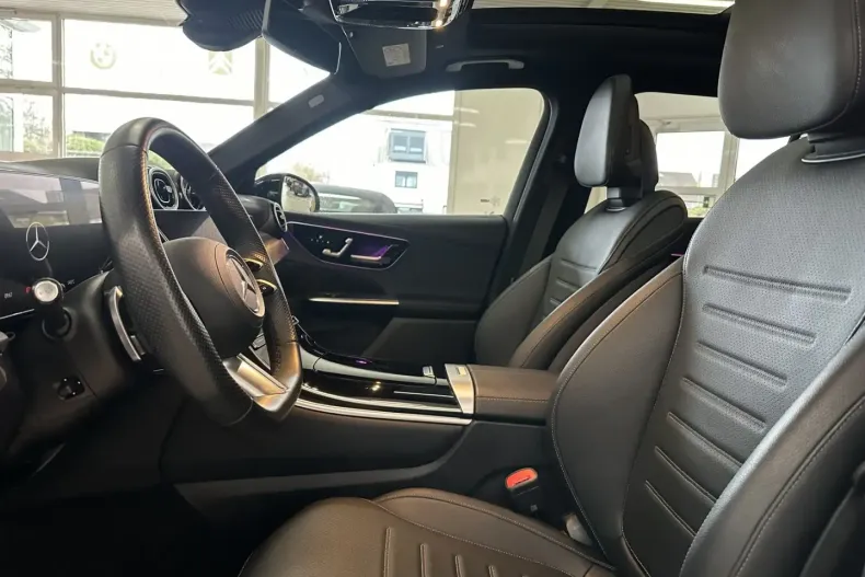 Mercedes-Benz GLC 220 din 2023 cu 33.000 km - oferta MER173654 - foto 9