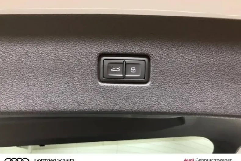 Audi Q8 din 2024 cu 12.861 km - oferta AUD173657 - foto 17