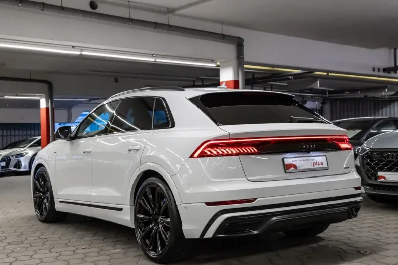 Audi Q8 din 2023 cu 33.943 km - oferta AUD173658 - foto 3