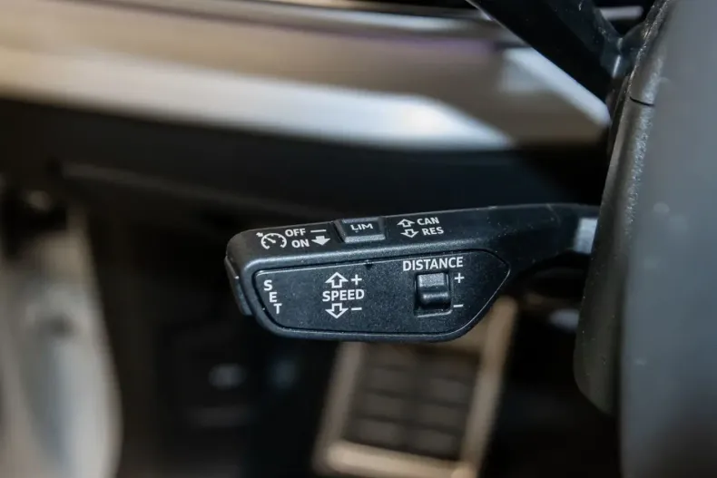 Audi Q8 din 2023 cu 33.943 km - oferta AUD173658 - foto 20