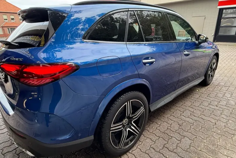 Mercedes-Benz GLC 200 din 2023 cu 4.210 km - oferta MER173664 - foto 14