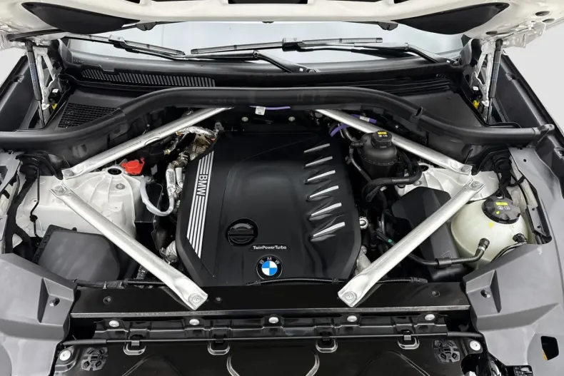 BMW X6 din 2022 cu 27.554 km - oferta BMW173665 - foto 14