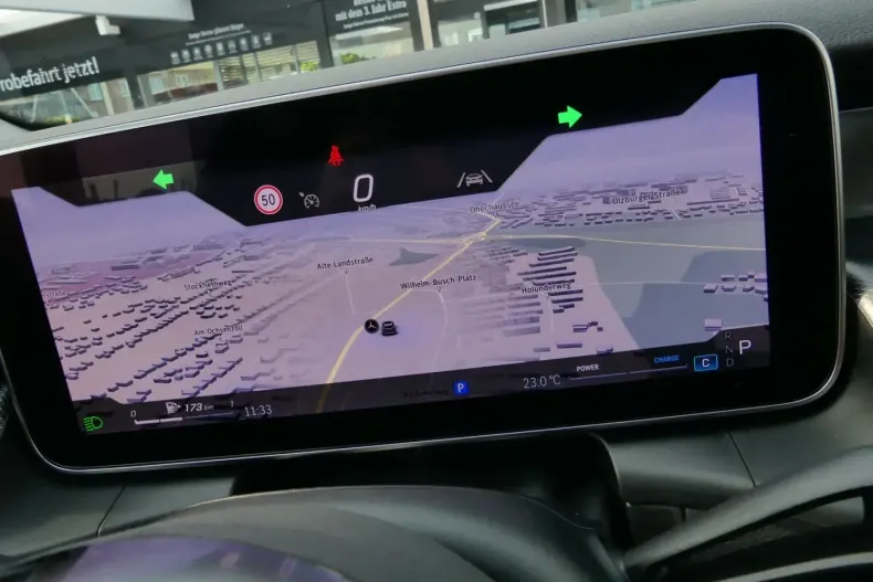 Mercedes-Benz GLC 200 din 2024 cu 7.326 km - oferta MER173668 - foto 26